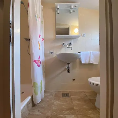 בית הארחה & Samohod 3*