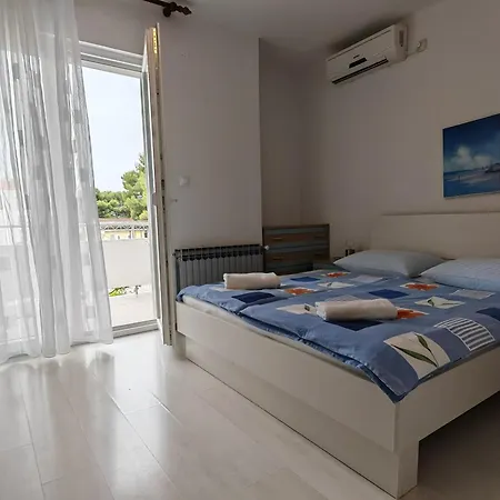 & Samohod Affittacamere Vodice