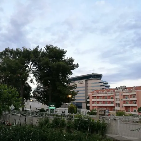 & Samohod Affittacamere Vodice